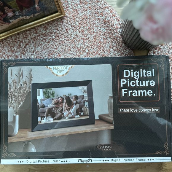 NIB CIOWAIN 10.1-inch WiFi Digital Photo Frame 1280x800 HD IPS Touchscreen 16GB - Picture 6 of 6